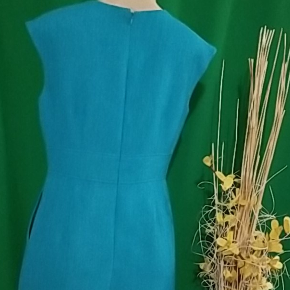 Studio One Dress - Picture 5 of 8